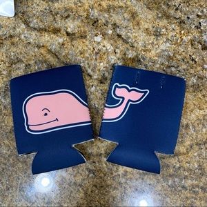 FREE w/purchase: Vineyard Vines Koozies EUC can holder koozy drink sleeve